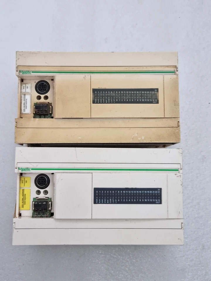 LOT OF 2 PCS SCHNEIDER TWIDO TWDLCDE40DRF 24VDC MADE IN INDONESIA FOR PARTS